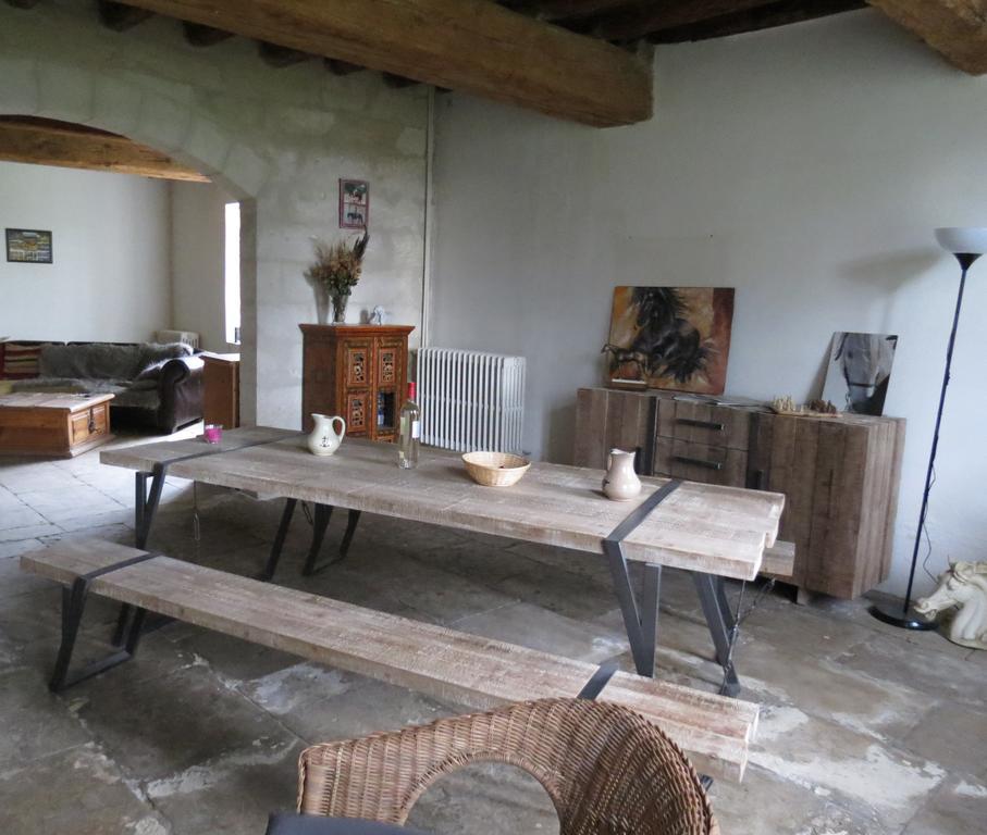 B&B Mas Les Lecques Beaucaire  Exterior photo