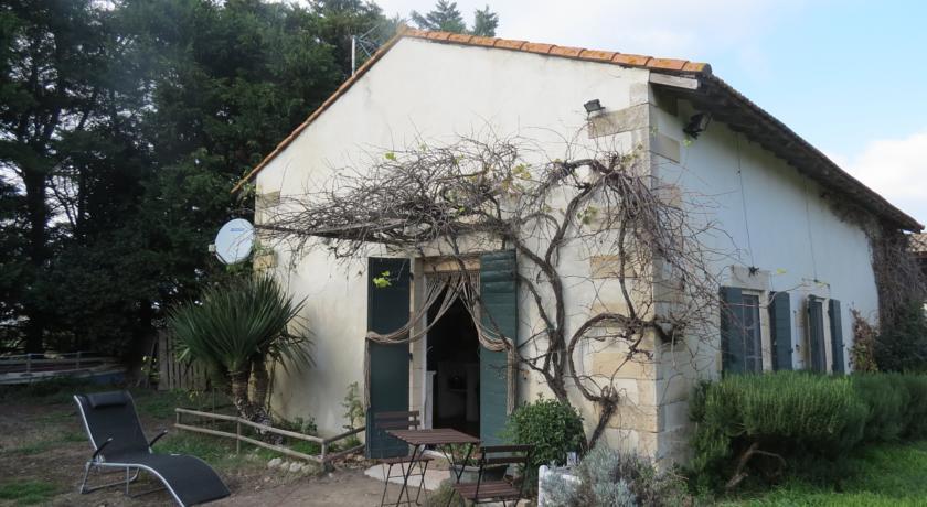 B&B Mas Les Lecques Beaucaire  Room photo